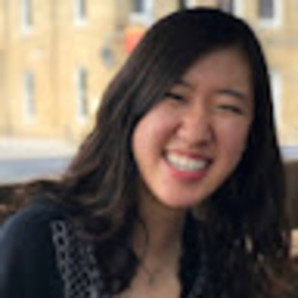 Meet your Posher, Emily